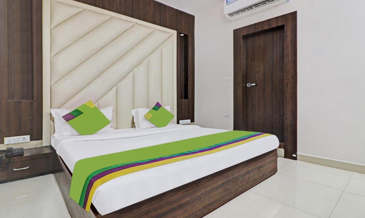 Treebo Trip Supreme Hotel Jhansi Luaran gambar